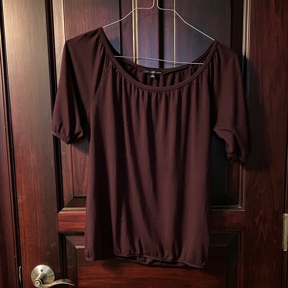 GAP Short Sleeve Scoop Neck Tunic in Deep Brown